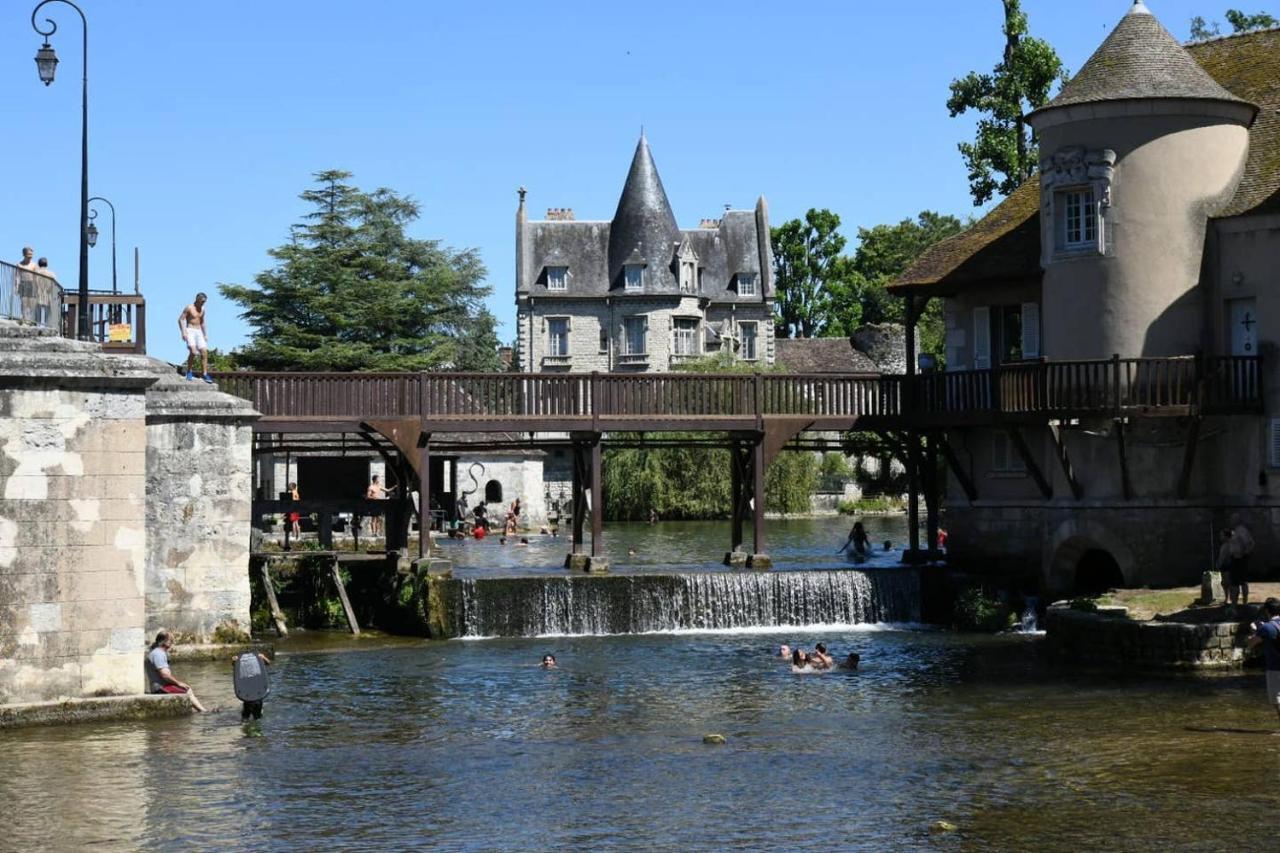 Chez Mia Lägenhet Moret-sur-Loing Exteriör bild