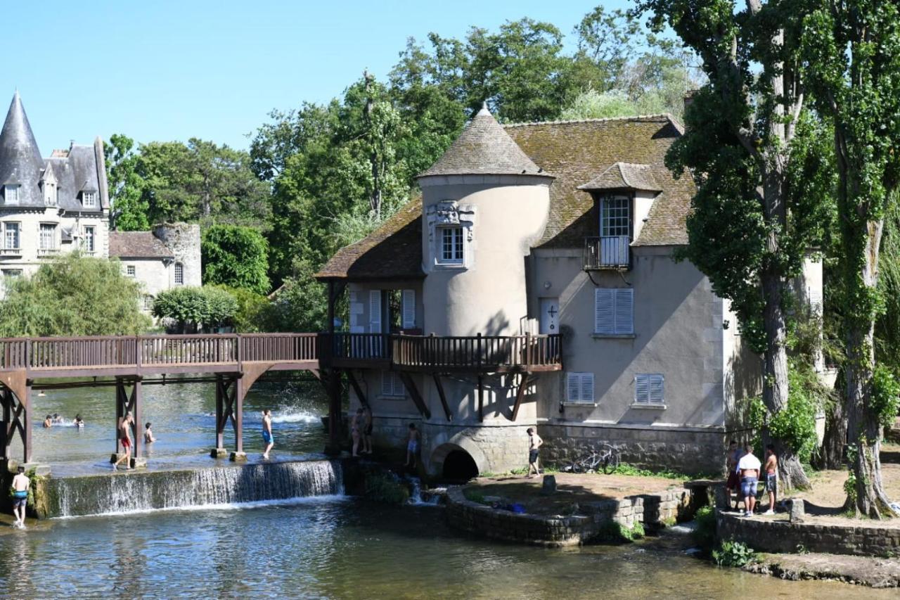 Chez Mia Lägenhet Moret-sur-Loing Exteriör bild